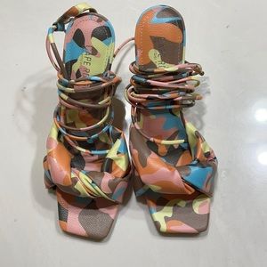 Colorful Camouflage High Heel.